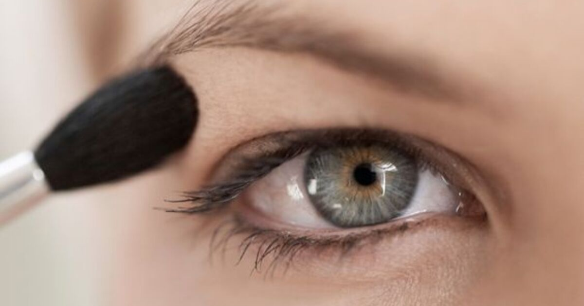  consejos para maquillar los ojos con los párpados caídos